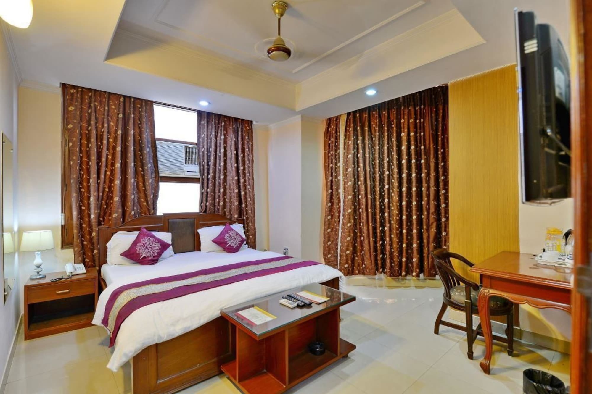 Fabhotel Kashish Residency Sector 26 Noida Bagian luar foto
